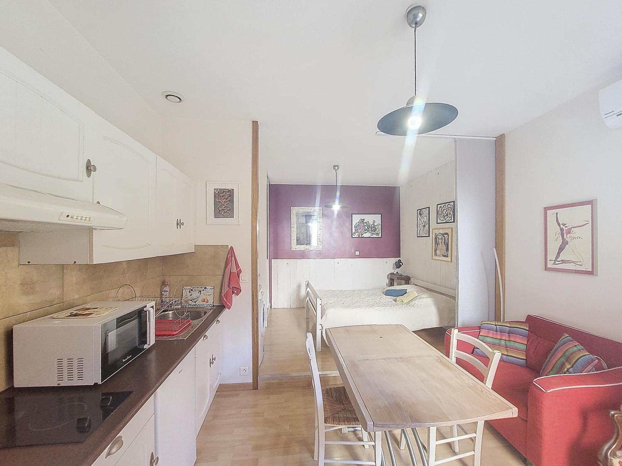 Apartmán Studio Climatise Corps Saints Avignon Exteriér fotografie